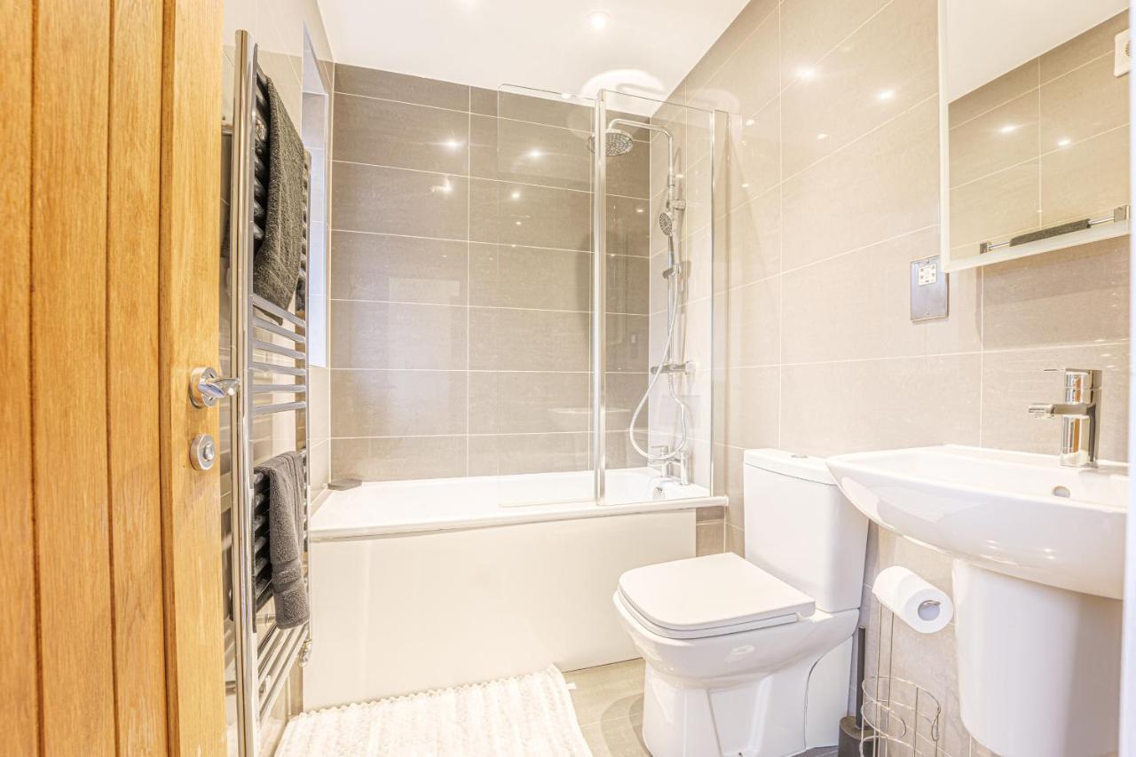 Stunning Family Apartments - Bromley Extérieur photo